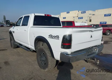 2018 Ram 2500 Tradesman 4X4 6'4 Box z USA, uszkodzony, nr VIN 3C6UR5CL7JG290008